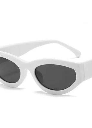 Жіночі сонцезахисні окуляри «Retro»