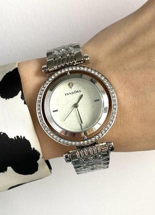 Стильний годинник , женские часы