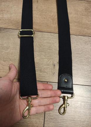 Ремінь сумки на плече чорний золота фурнітура пояс ручка
