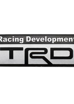 Емблема TRD (Toyota Racing Development)