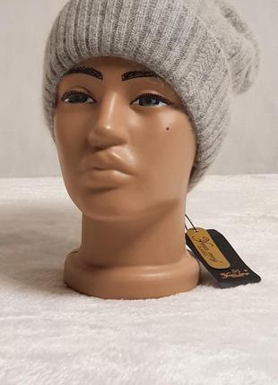 Тёплая пушистая женская шапка с ангоры