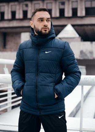 Зимова куртка nike