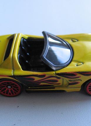 Машинка Dodge Viper RT/10. (Из набора Hot Wheels Flames 2019)