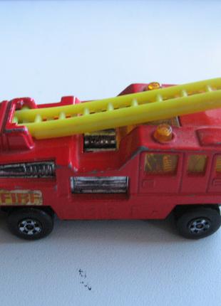 Модель машинка Blaze Buster (старый Matchbox 1976г., Англия.)