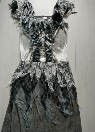 Карнавальне плаття на хеллоуін
