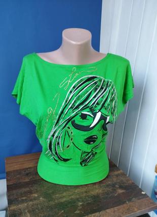 Женская зеленая футболка с рукавом летучая мышь красивая футбо...