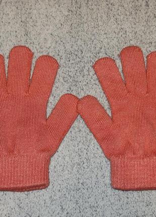 Фирменные перчатки на 10-12 лет