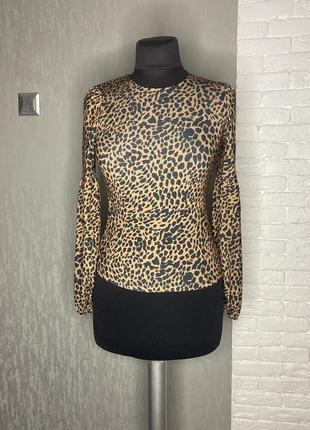 Кофта трикотажна блуза лонгслів у леопардовий принт з об’ємним...