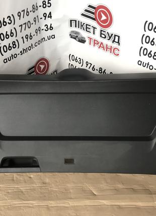 3CN867601B Обшивка крышки багажника Volkswagen Atlas 16-20
