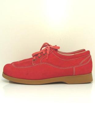 Жіночі шкіряні червоні туфлі туфли remonte р. 38