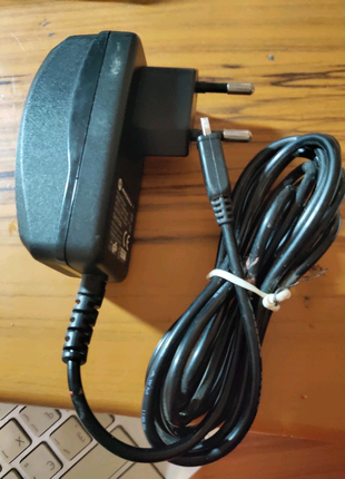 Зарядное устройство Motorola SPN5135a