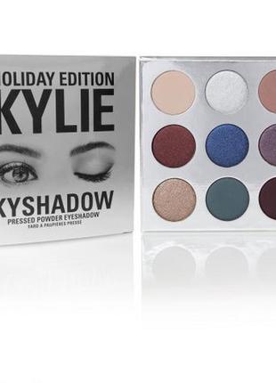 Новогодняя палетка теней kylie jenner holiday palette