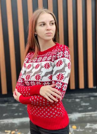 Жіночий светр з оленями