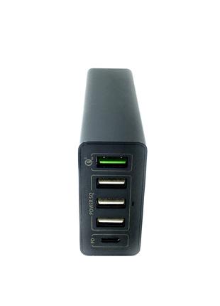 Умный адаптер быстрой зарядки смартфона 4 USB-port & Type-C port