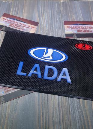 Антискользящий коврик на панель авто Lada (Лада)