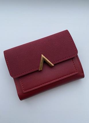 Женский кошелек- портмоне из эко кожи матовый красного цвета