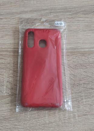 Бампер на Samsung Galaxy A20 / A30 Silicone Case красный б/у