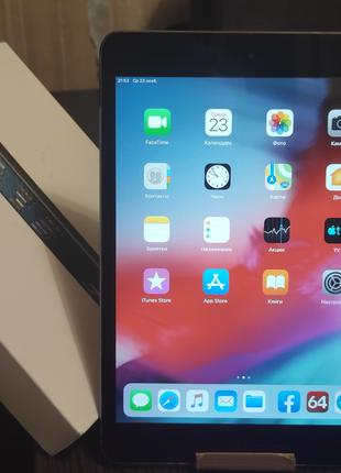 Продам планшет Apple iPad Mini 2, Wi-Fi,1/16GB.