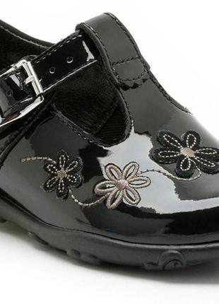 Туфли детские кожаные лаковые черные балетки clarks (размер 18...