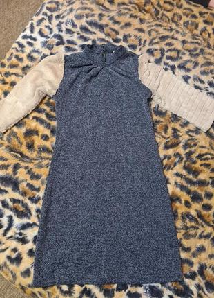 Плаття жіноче тепле з оригінальним незвичним рукавом
