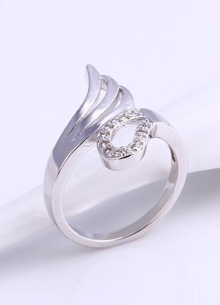 Нежное кольцо "крылья ангела" ювелирная бижутерия  размер 16.5