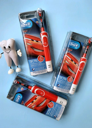 Oral-B /Braun електрична зубна щітка! Акумулятор! Дитяча!