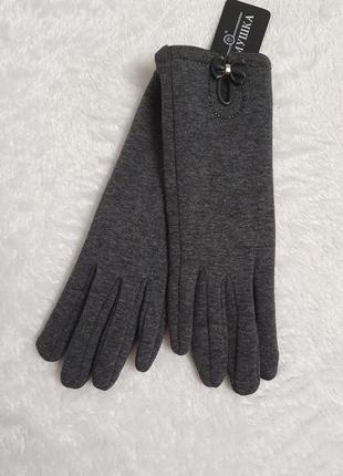 Трикотажні жіночі рукавички з декоративним елементом "бантик"