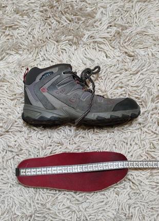 Термо кросівки columbia . розмір 34.черевички,полусапожки