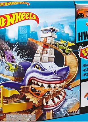 Трек Хот Вилс Охота на Акулу Hot Wheels Color Shifters Sharkpo...