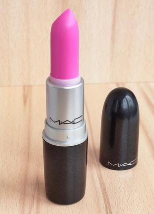 Просто волшебная помада mac. цвет №b4