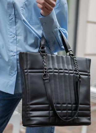 Жіноча чорна сумка шопер чорний шоппер стьобана сумка а4