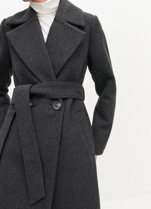 Новое стильное базовое серое пальто reserved. размер uk14 eur42