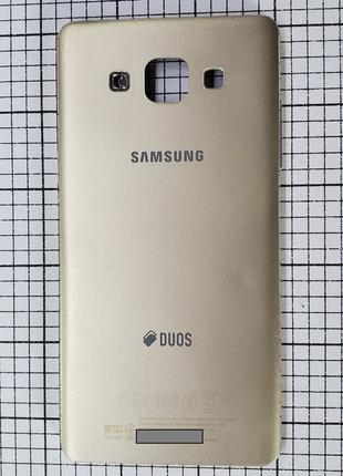 Кришка Samsung A500H Galaxy A5 (2015) для телефона Gold Б/У!!!...