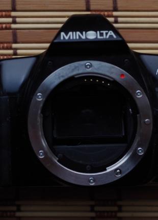 Фотоапарат MINOLTA MAXXUM 3000i бітний, але робочий