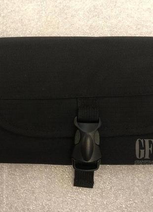 Gff gianfranco ferre  оригінальна розкладна сумочка- косметичка