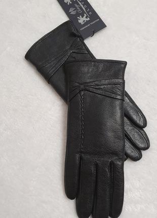 Стильные женские кожаные перчатки ginge