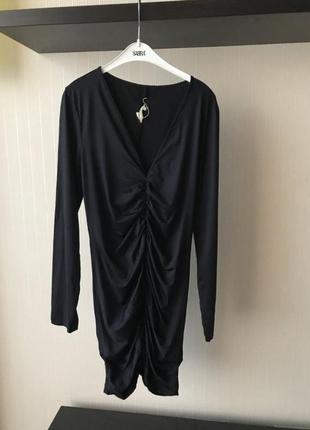 Женское сорное вечернее платье с модной актуальной стяжкой сбо...
