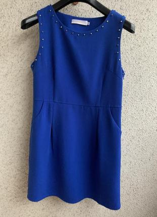 Жіноча сукня насиченого синього кольору