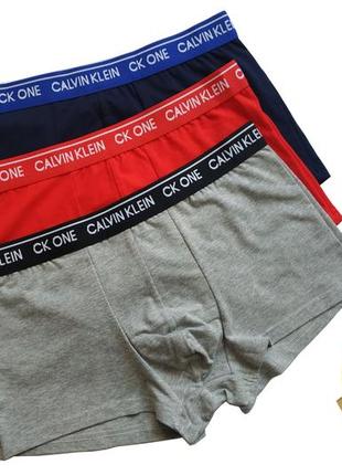 Набор мужских хипсов calvin klein серия one в подарочной короб...