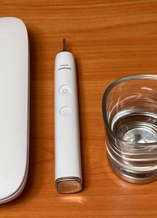 Зубная щетка PHILIPS Diamond Clean 9000 Smart не рабочая