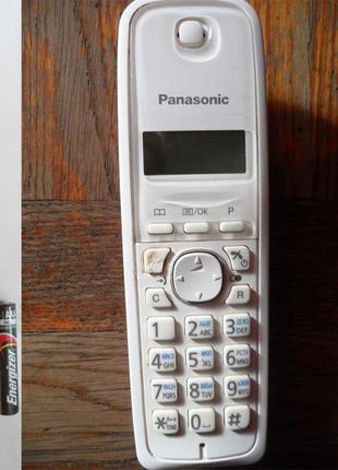 Телефонні трубки Panasonic KX-TGA161RU: KX-TCA120UA та KX-TGA810U