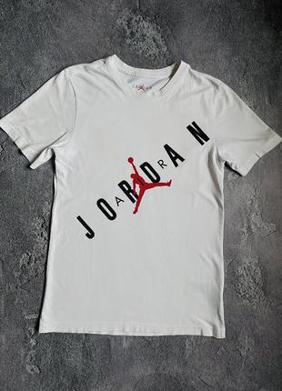 Чоловіча футболка nike jordan