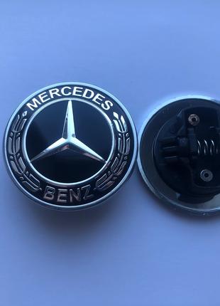 Значок емблему на капот Мерседес Mercedes A2128170316 A2048170616
