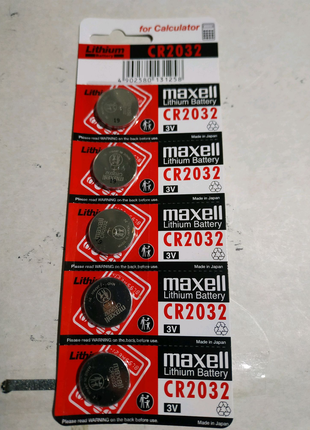 Батарейки Maxell CR-2032 Lithium battery.Новые.