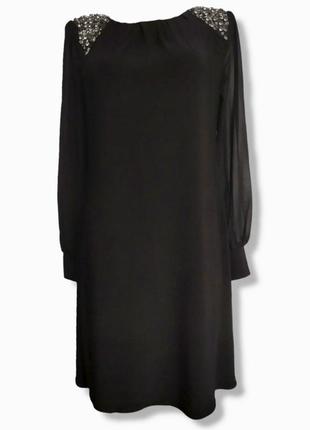 Роскошное чёрное платье со стразами