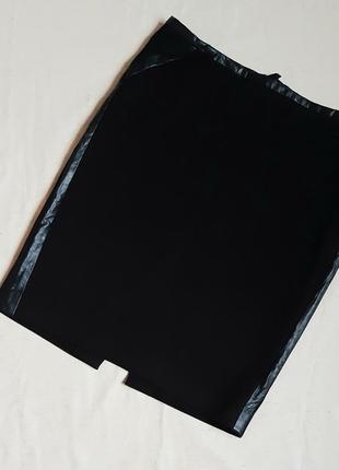 Юбка карандаш h&m швеция  черная с кожаными вставками