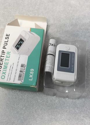 Глюкометр анализатор крови Б/У Fingertip Pulse Oximeter LK89
