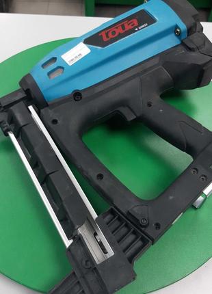 Гвоздескобозабивной пистолет строительный степлер Б/У Toua GSN50