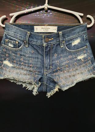 Круті, стильні джинсові жіночі шорти abercrombie & fitch