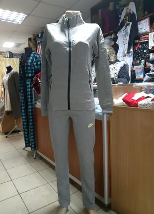 Демісезонний Спортивний костюм для дівчинки підлітка NIKE сіри...